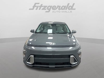 2027 Hyundai KONA SE
