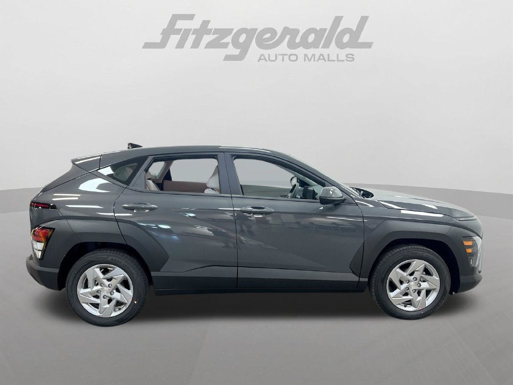 2027 Hyundai KONA SE