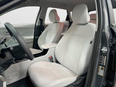 2027 Hyundai KONA SE