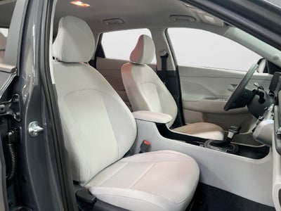2027 Hyundai KONA SE