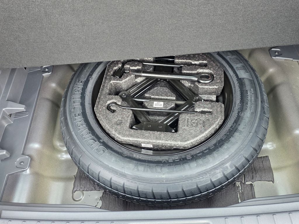 2024 Hyundai KONA SE