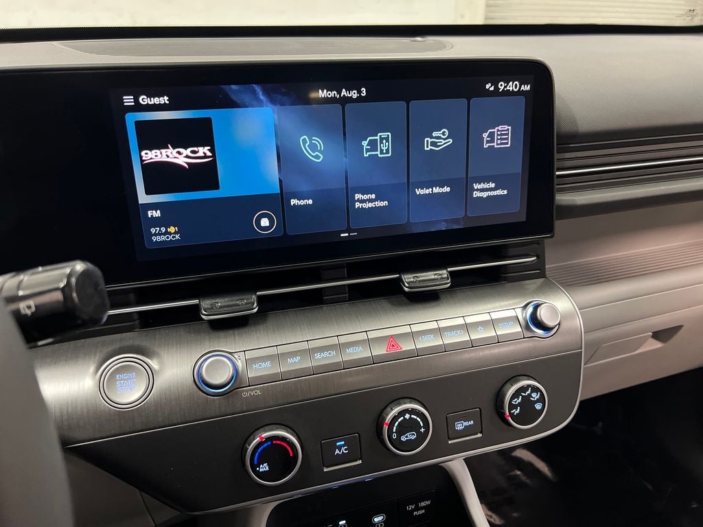 2024 Hyundai KONA SE