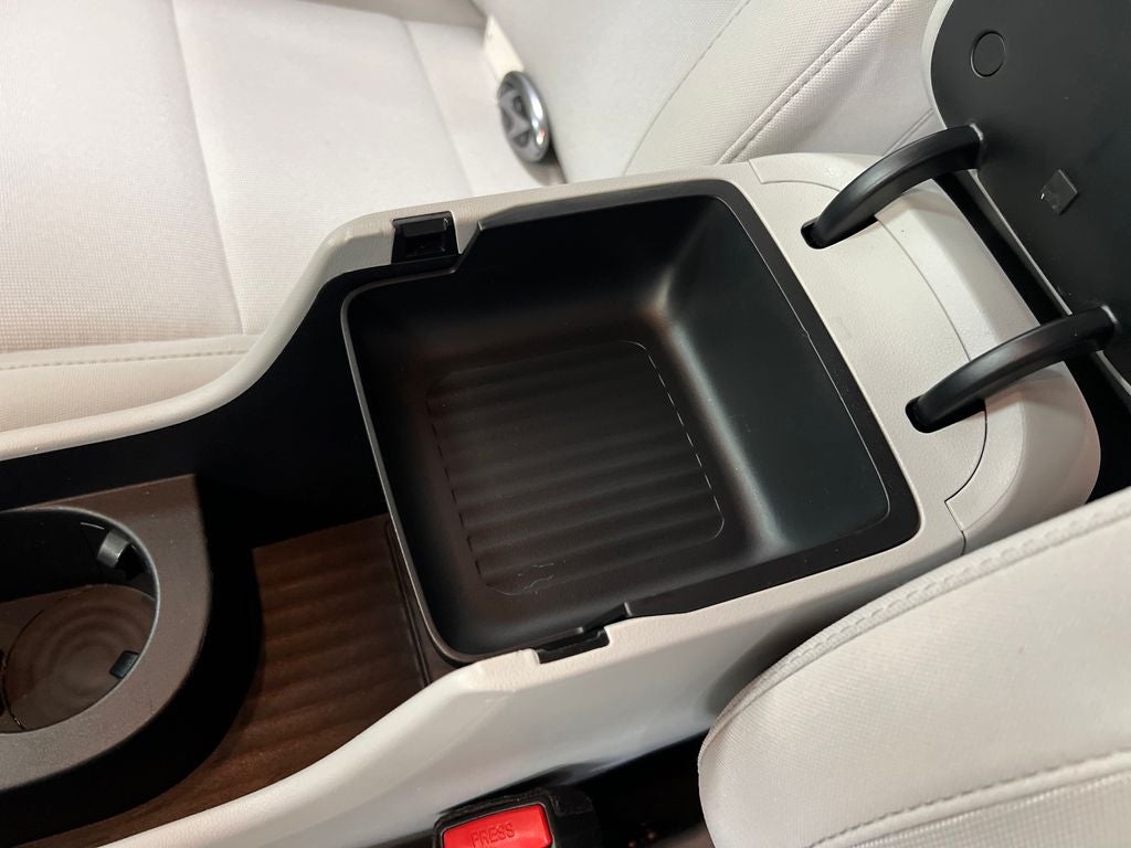 2024 Hyundai KONA SE