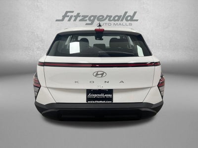 2026 Hyundai KONA SE