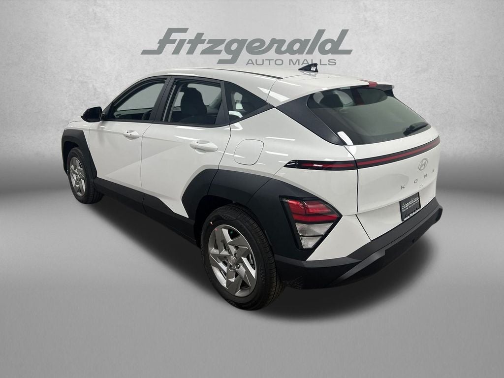 2026 Hyundai KONA SE