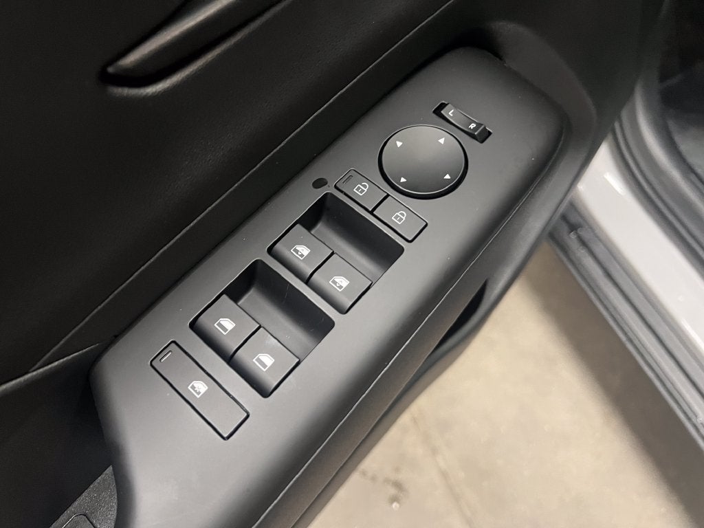 2027 Hyundai KONA SEL Sport
