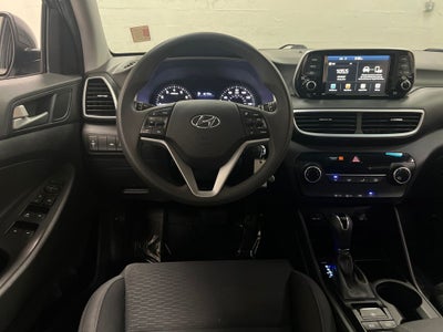 2021 Hyundai TUCSON SE