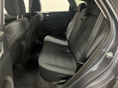2021 Hyundai TUCSON SE