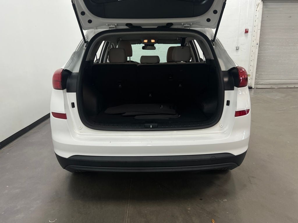 2020 Hyundai TUCSON SE