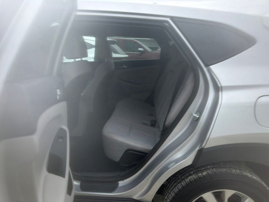 2020 Hyundai TUCSON SE