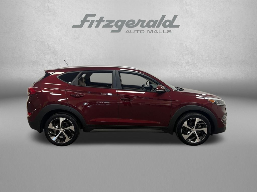 2016 Hyundai TUCSON Sport
