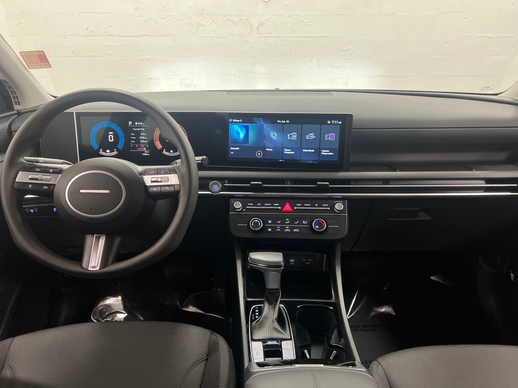 2025 Hyundai TUCSON SE