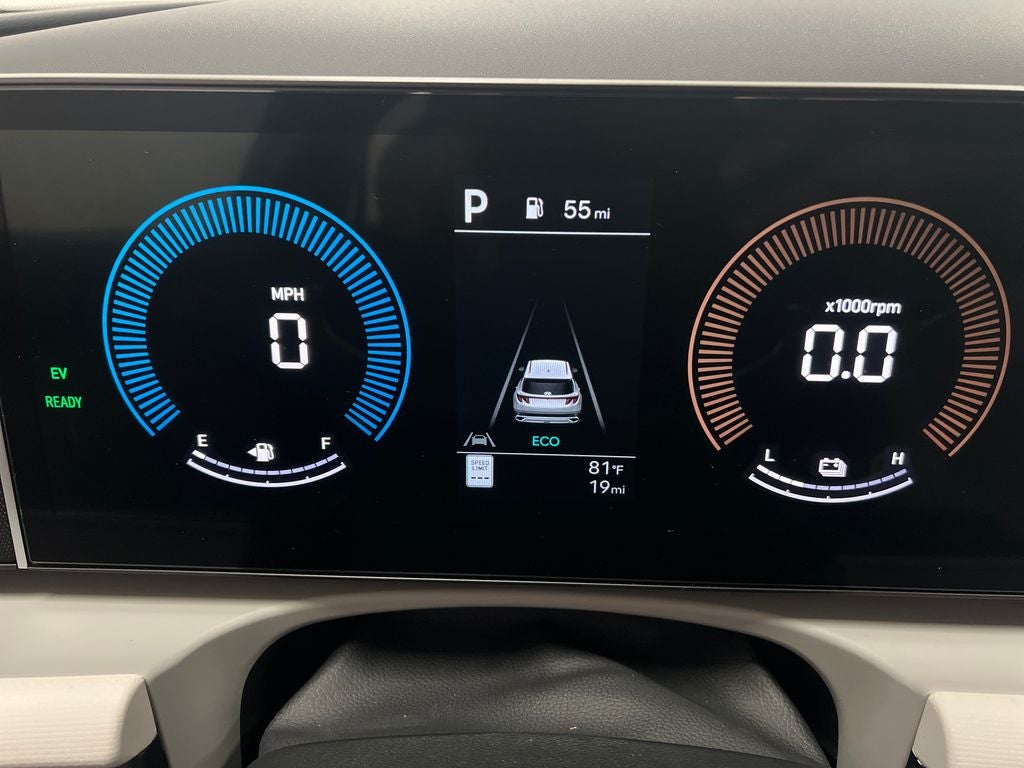 2026 Hyundai TUCSON HYBRID Blue SE