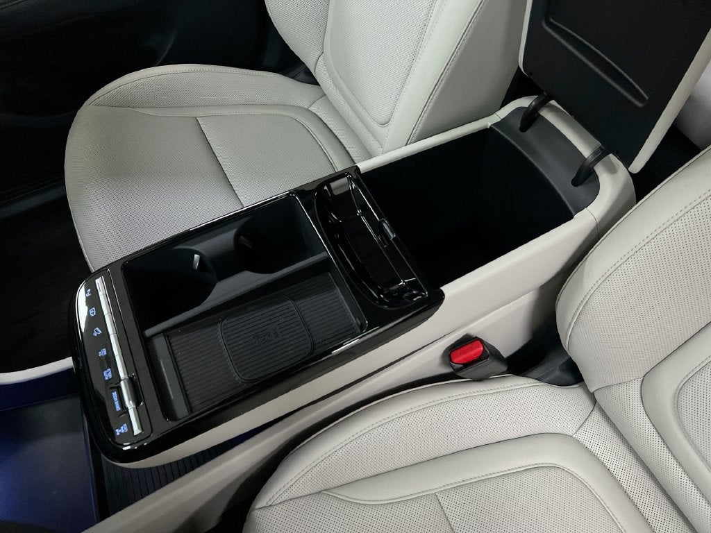 2026 Hyundai TUCSON PLUG-IN HYBRID Limited