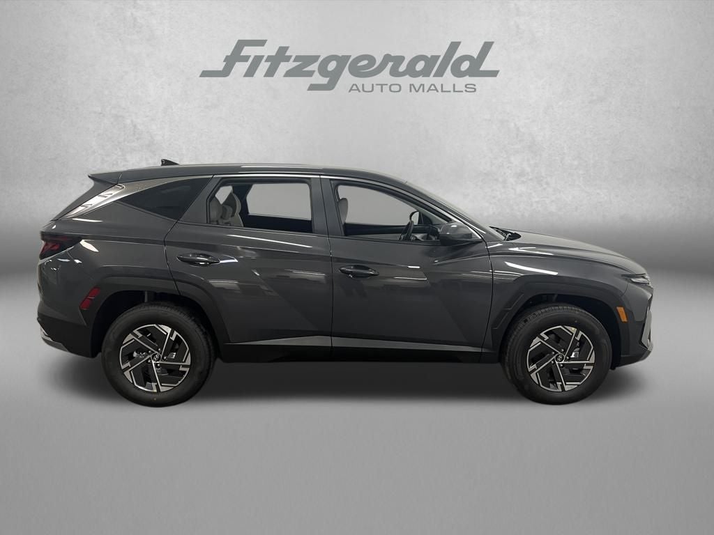 2026 Hyundai TUCSON HYBRID Blue SE