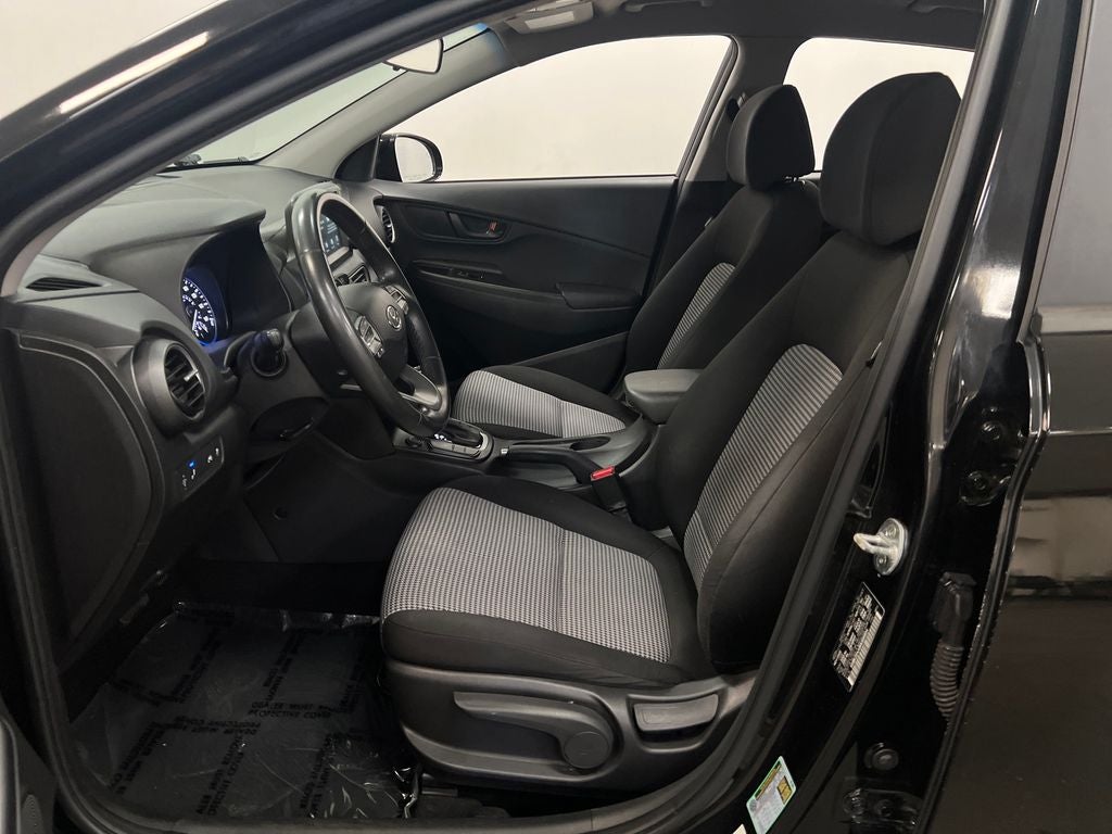 2021 Hyundai KONA SEL