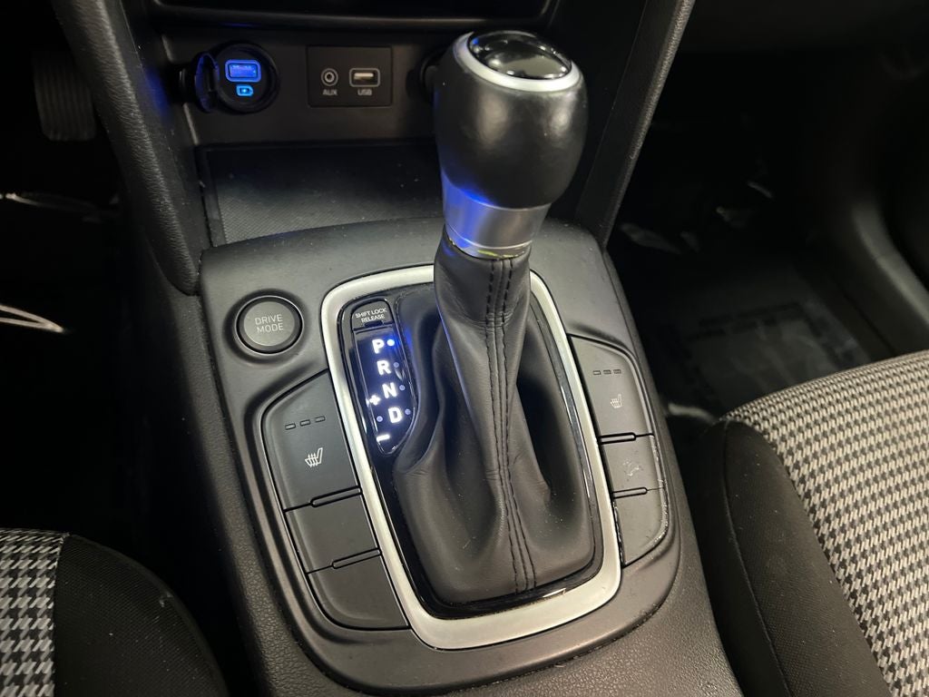2021 Hyundai KONA SEL