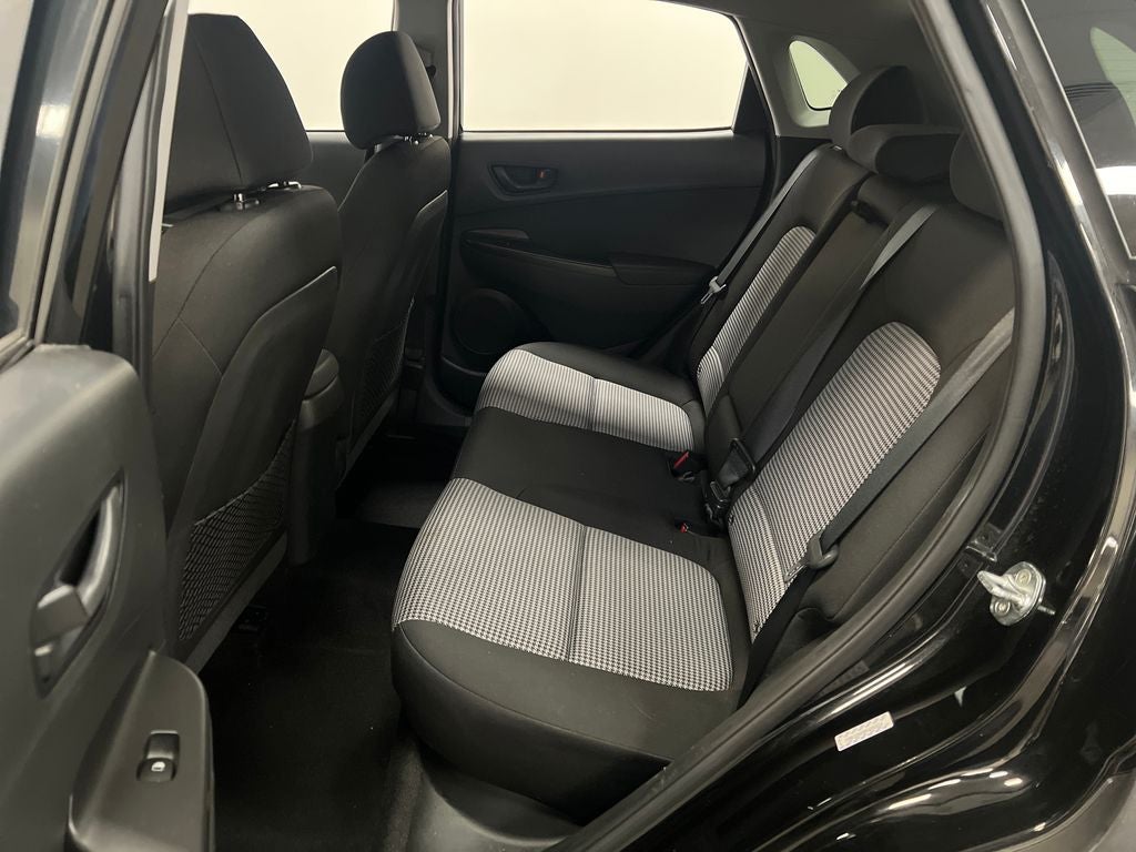 2021 Hyundai KONA SEL