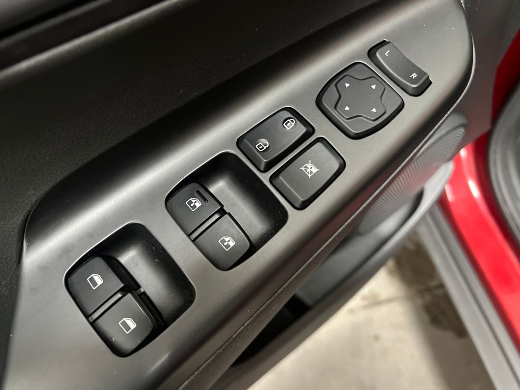 2020 Hyundai KONA SEL Plus