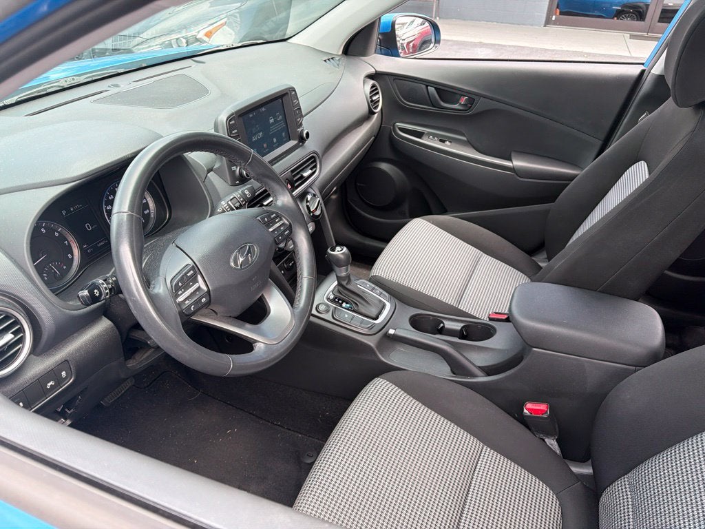 2021 Hyundai KONA SEL Plus