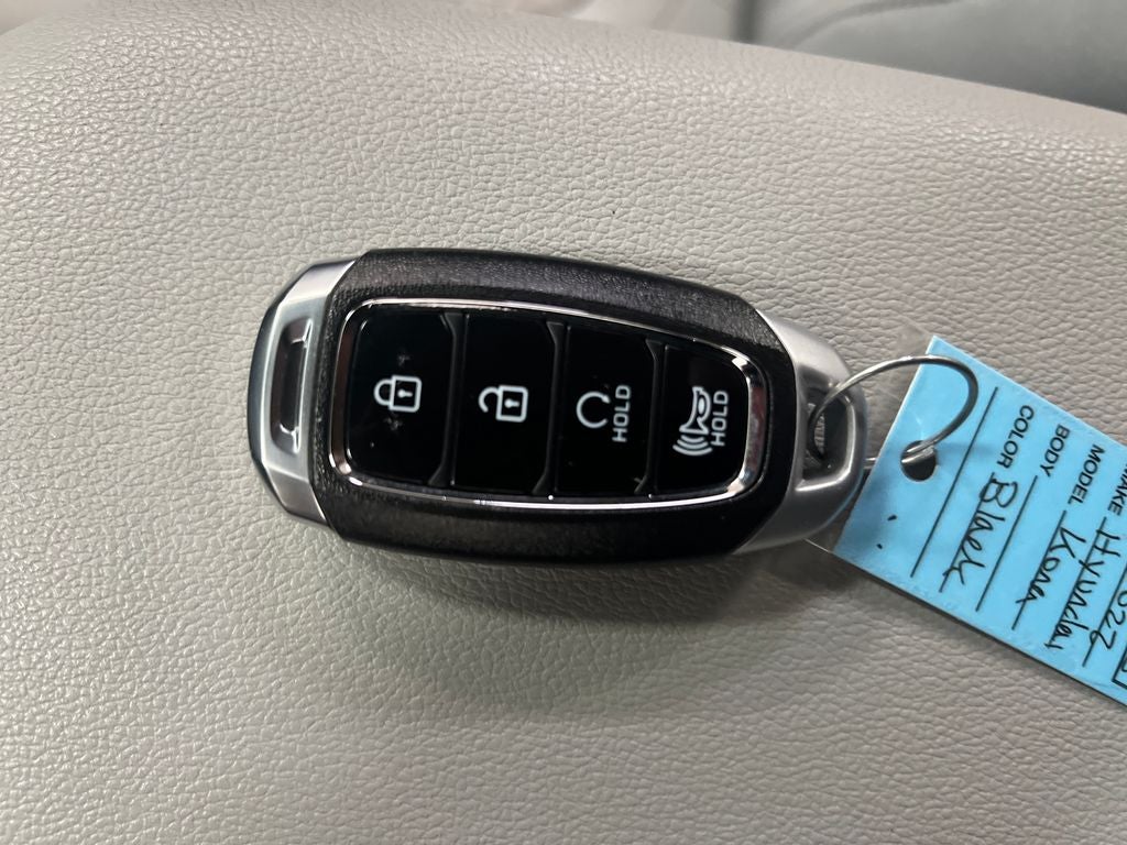 2022 Hyundai KONA SEL