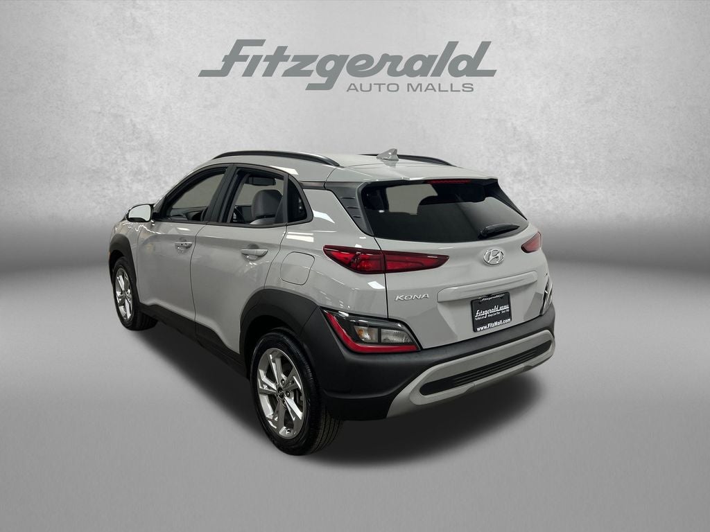 2022 Hyundai KONA SEL