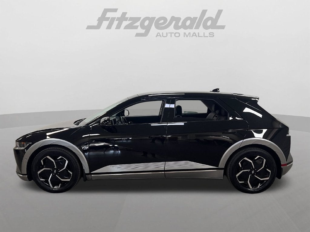Used 2024 Hyundai IONIQ 5 Limited with VIN KM8KR4DE6RU243762 for sale in Clearwater, FL