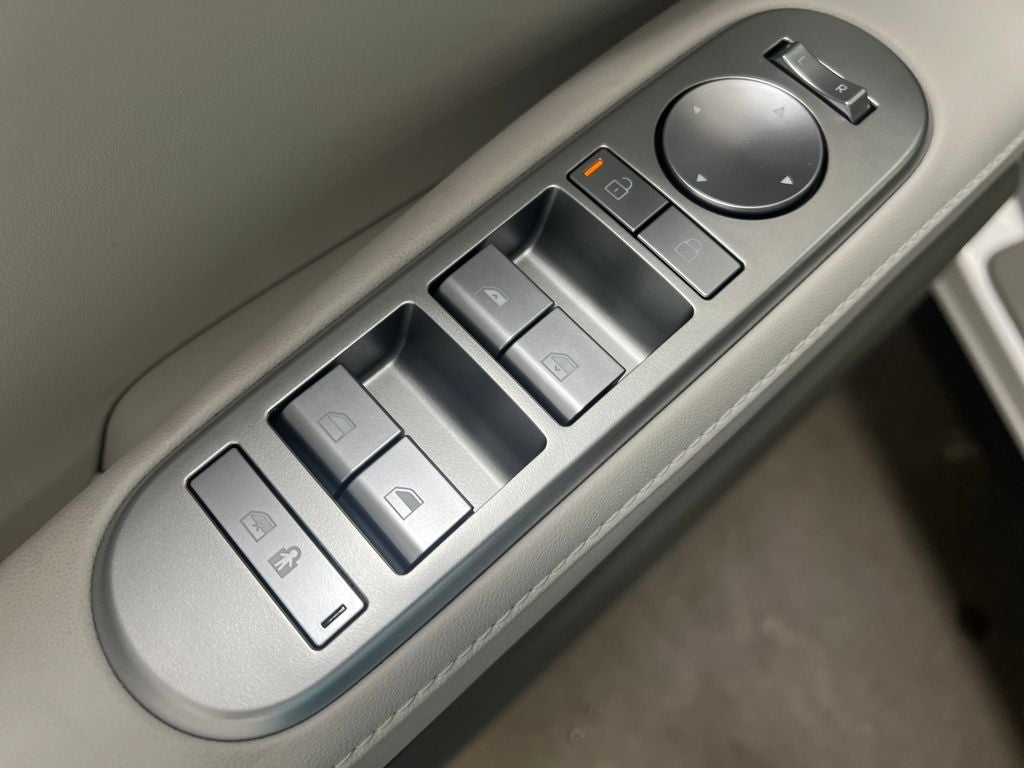 2026 Hyundai PALISADE SE