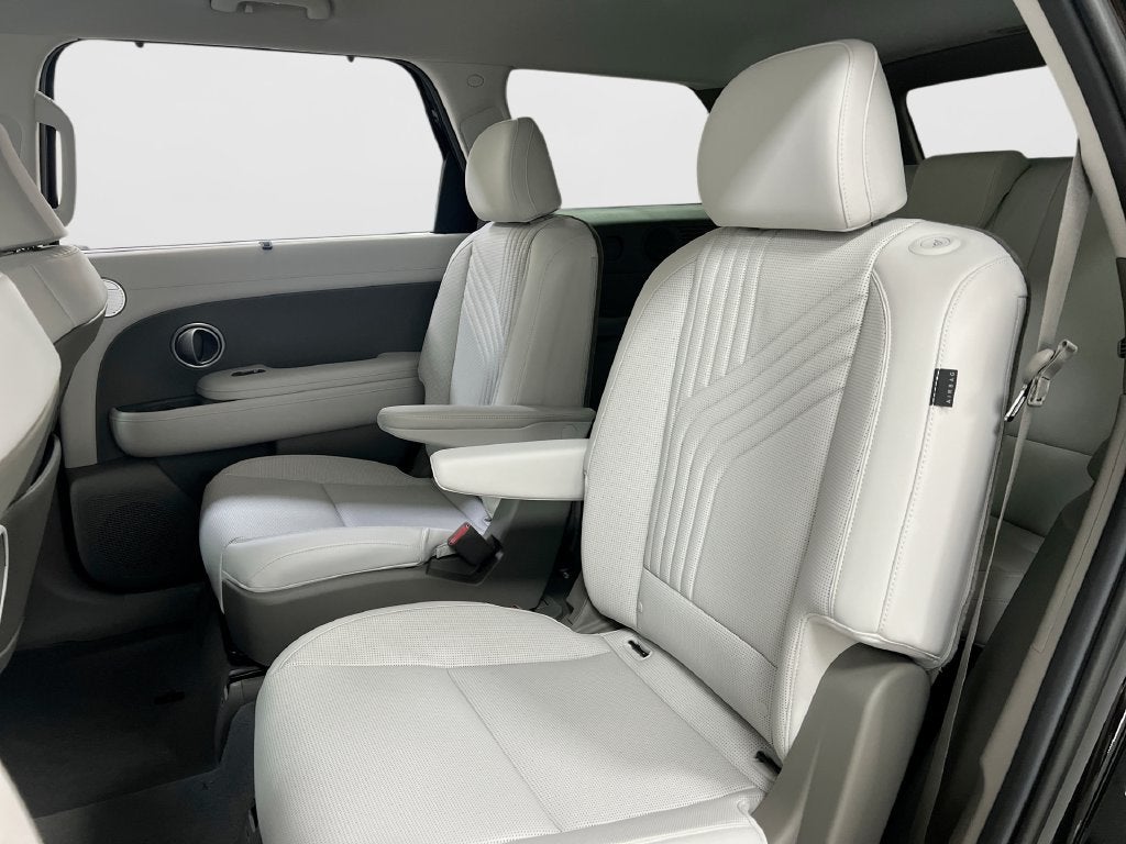 2027 Hyundai PALISADE SEL 7 Passenger