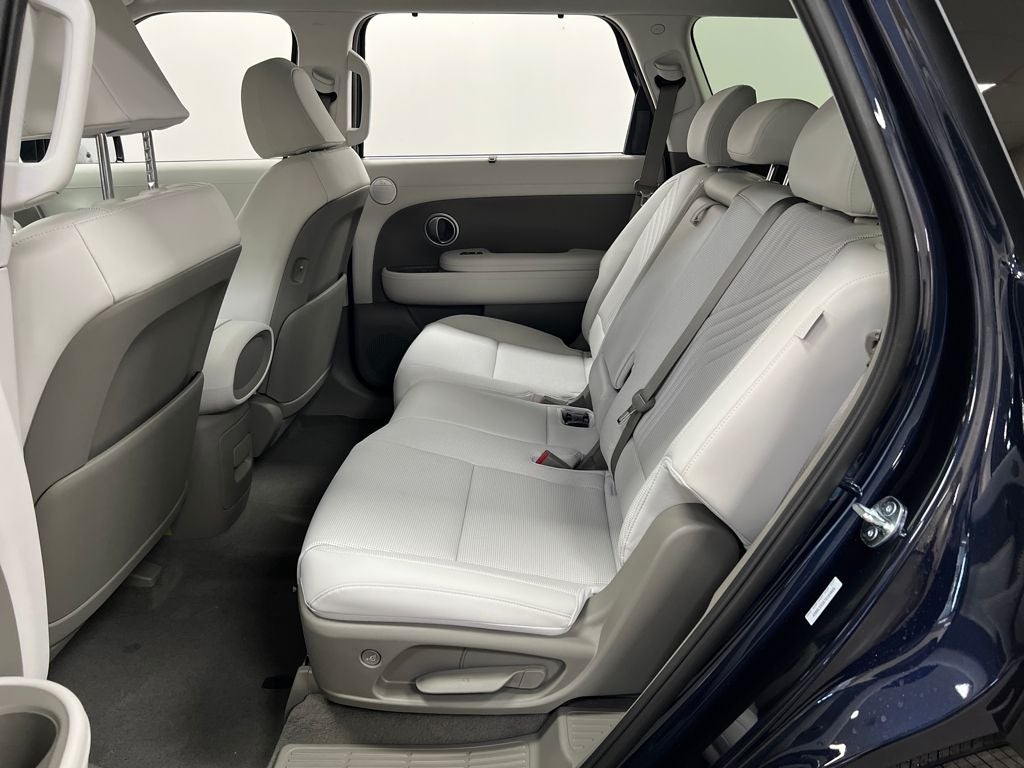 2026 Hyundai PALISADE SEL 8 Passenger