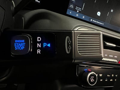 2026 Hyundai PALISADE HYBRID Blue SEL 7 Passenger