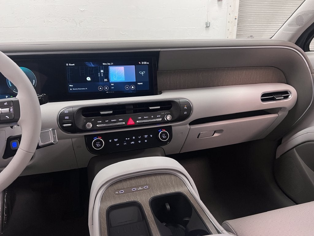 2026 Hyundai PALISADE HYBRID Blue SEL 8 Passenger