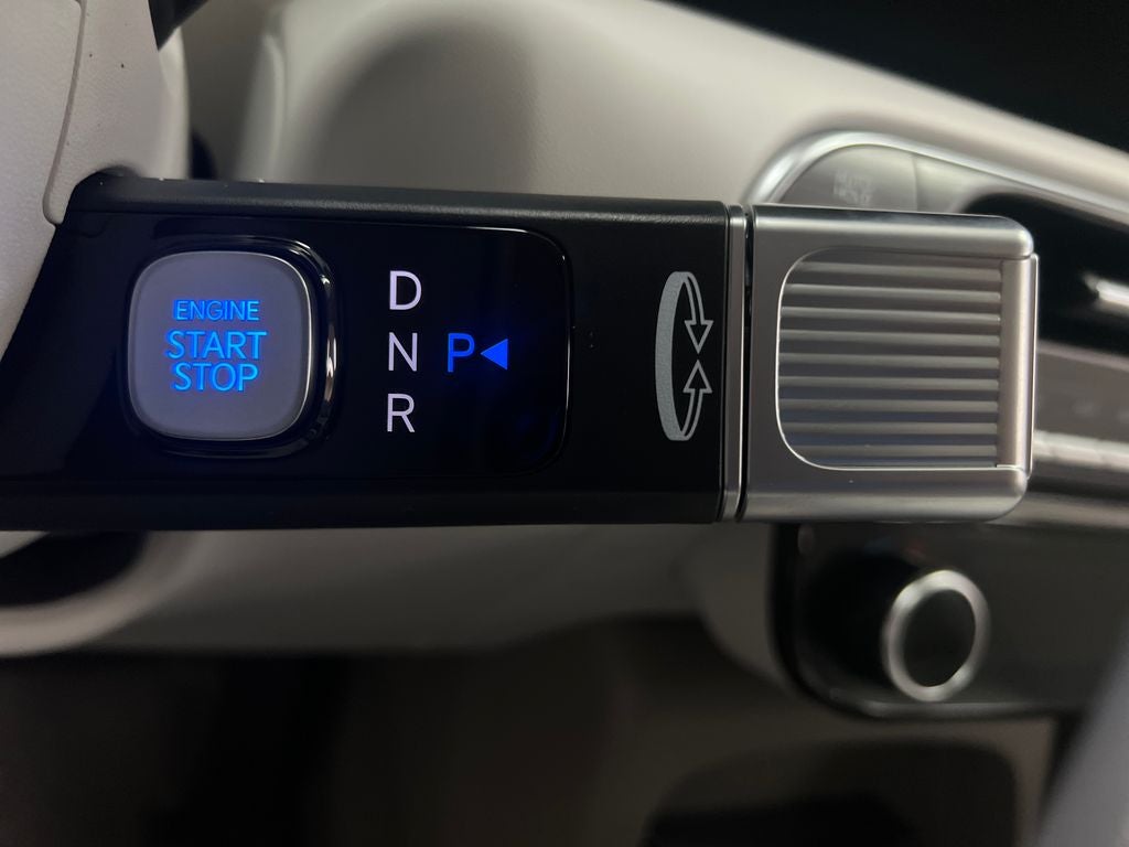 2026 Hyundai PALISADE HYBRID Blue SEL 7 Passenger