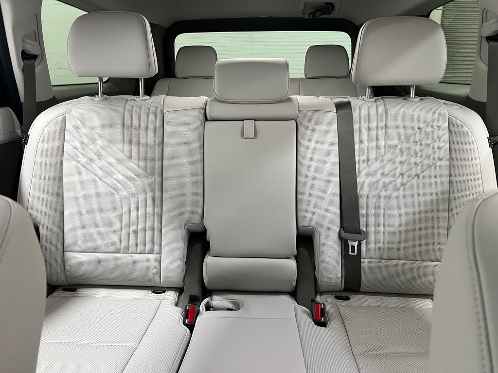 2027 Hyundai PALISADE HYBRID Blue SEL 8 Passenger