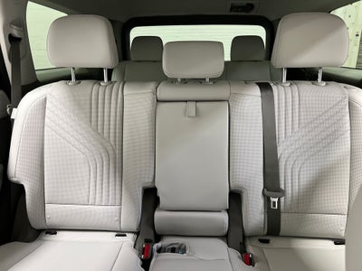 2026 Hyundai PALISADE SEL 8 Passenger
