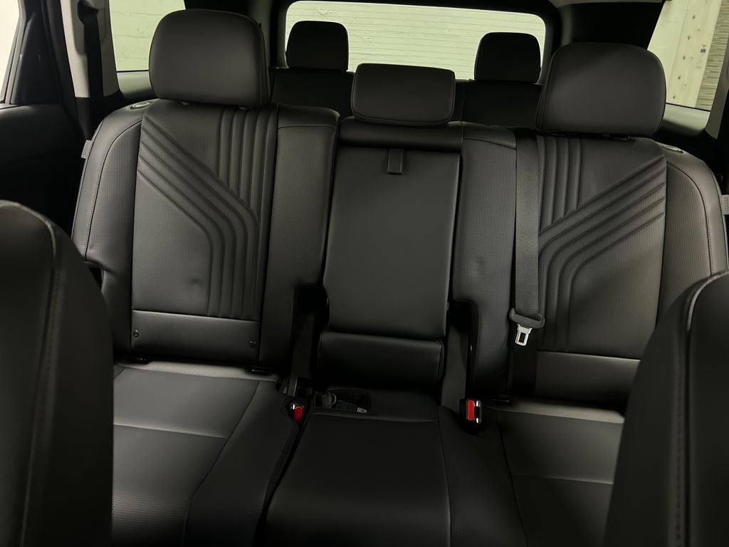 2026 Hyundai PALISADE HYBRID SEL 8 Passenger