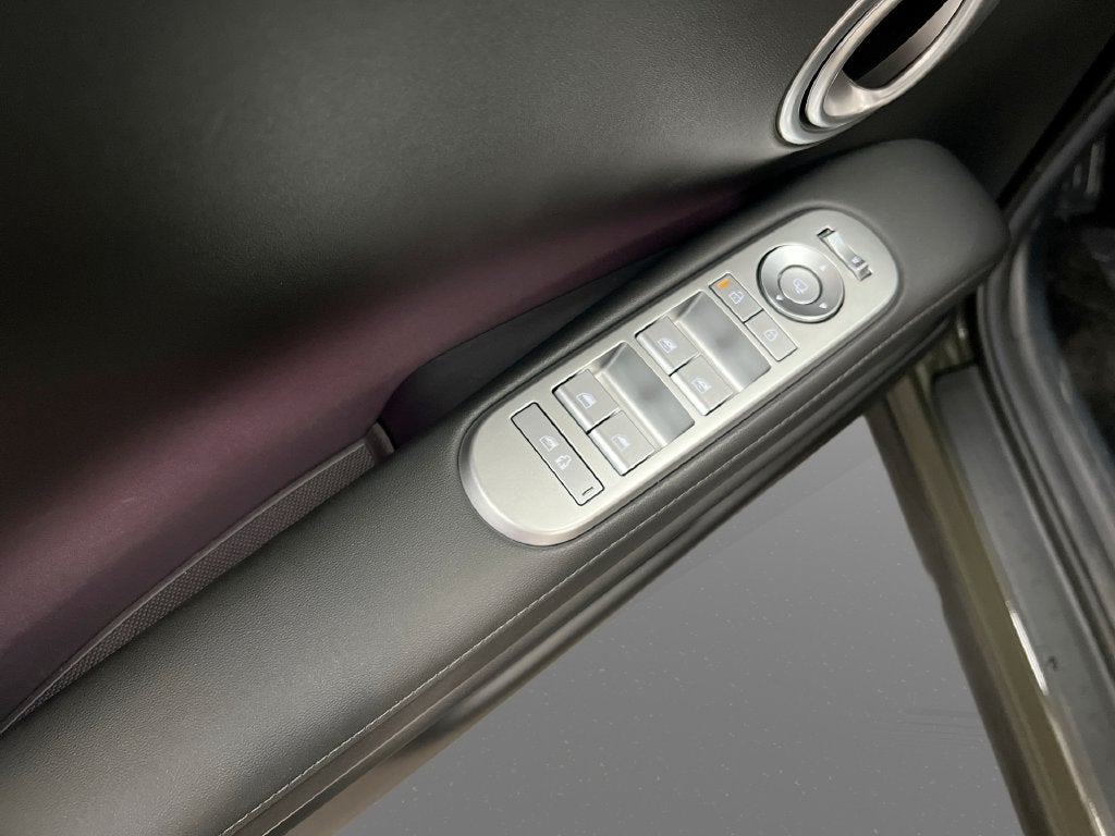 2027 Hyundai PALISADE SEL Premium 7 Passenger
