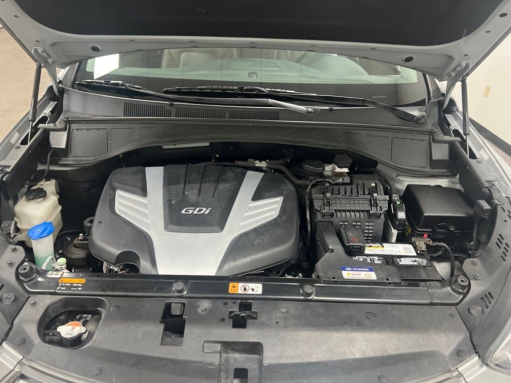 2017 Hyundai SANTA FE SE