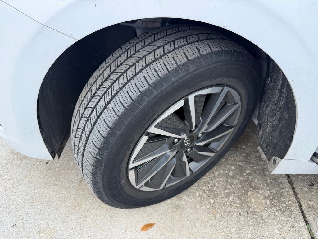 2021 Hyundai IONIQ ELECTRIC SE