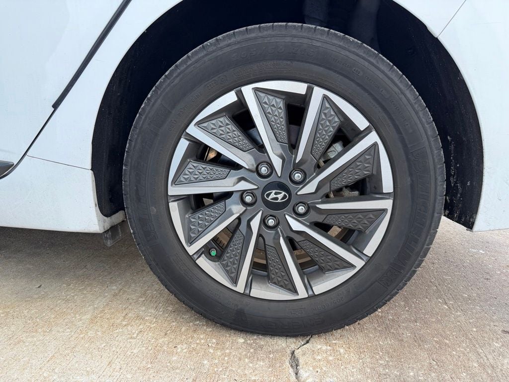 2021 Hyundai IONIQ ELECTRIC SE