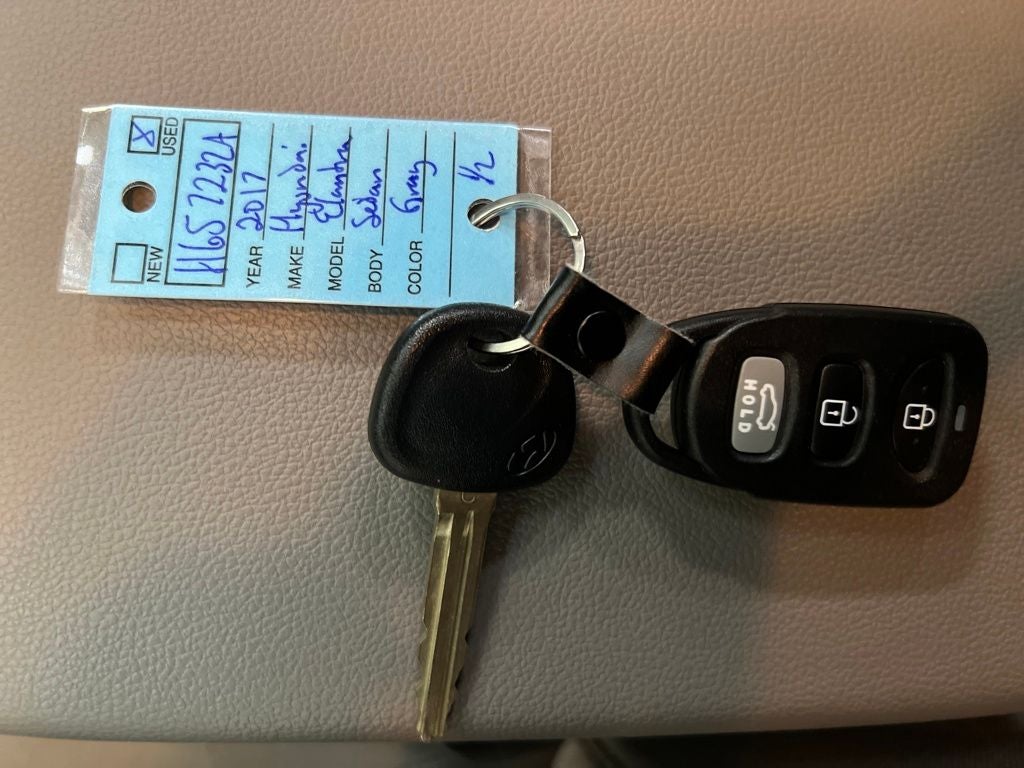 2017 Hyundai ELANTRA SE