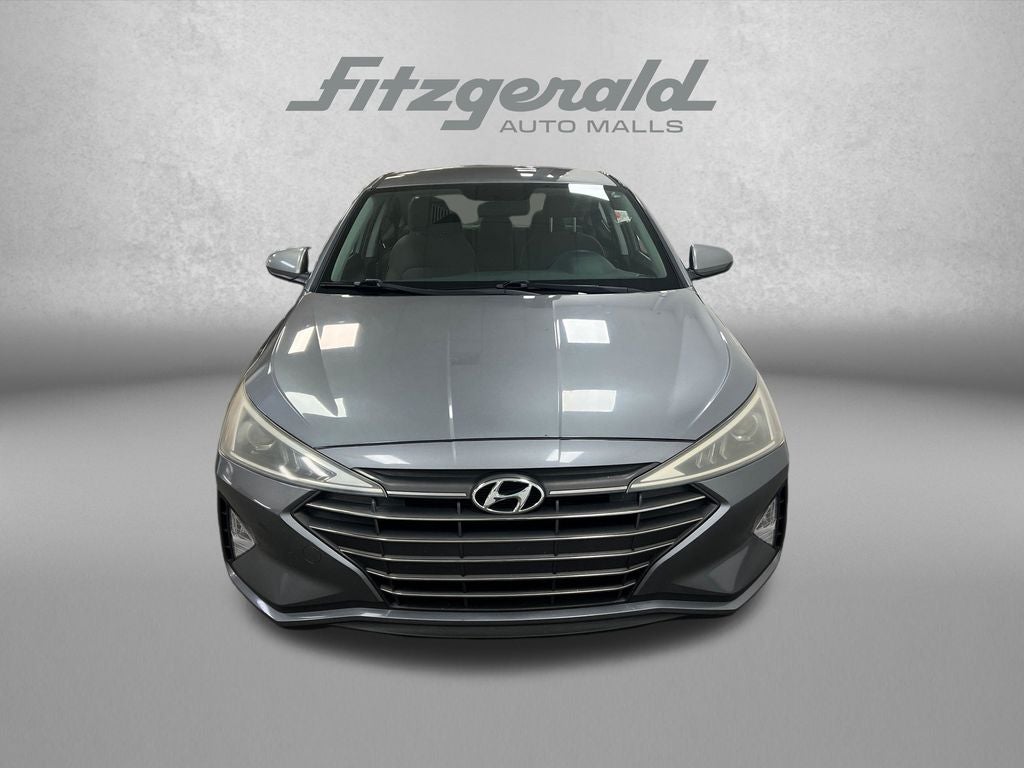 2019 Hyundai ELANTRA SE