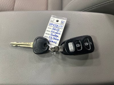 2019 Hyundai ELANTRA SE