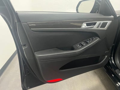 2015 Hyundai GENESIS 3.8