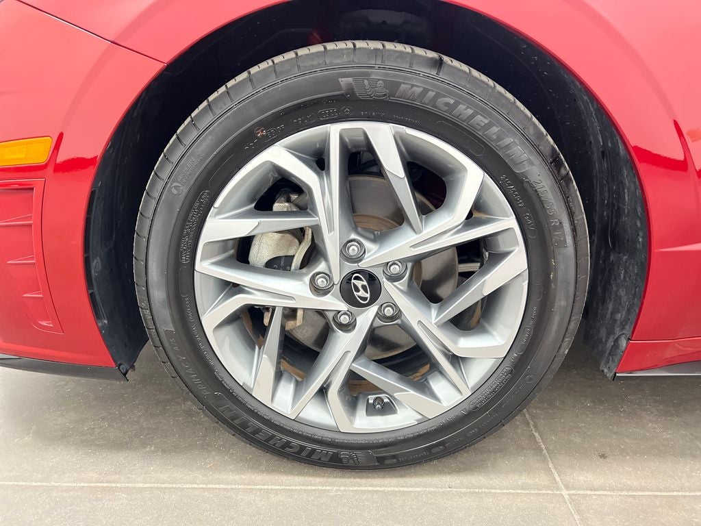 2023 Hyundai SONATA SEL