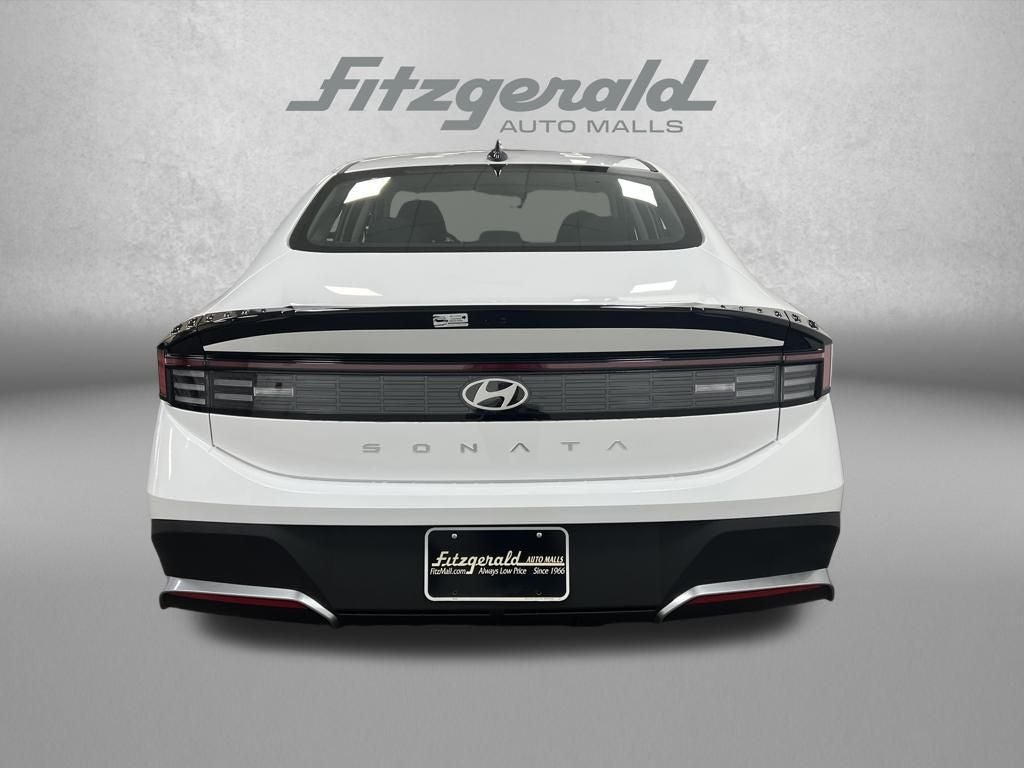 2026 Hyundai SONATA SE