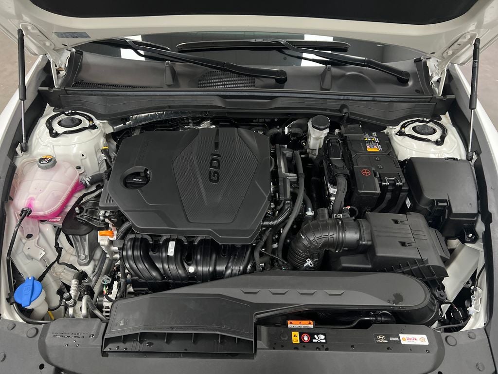 2025 Hyundai SONATA SE