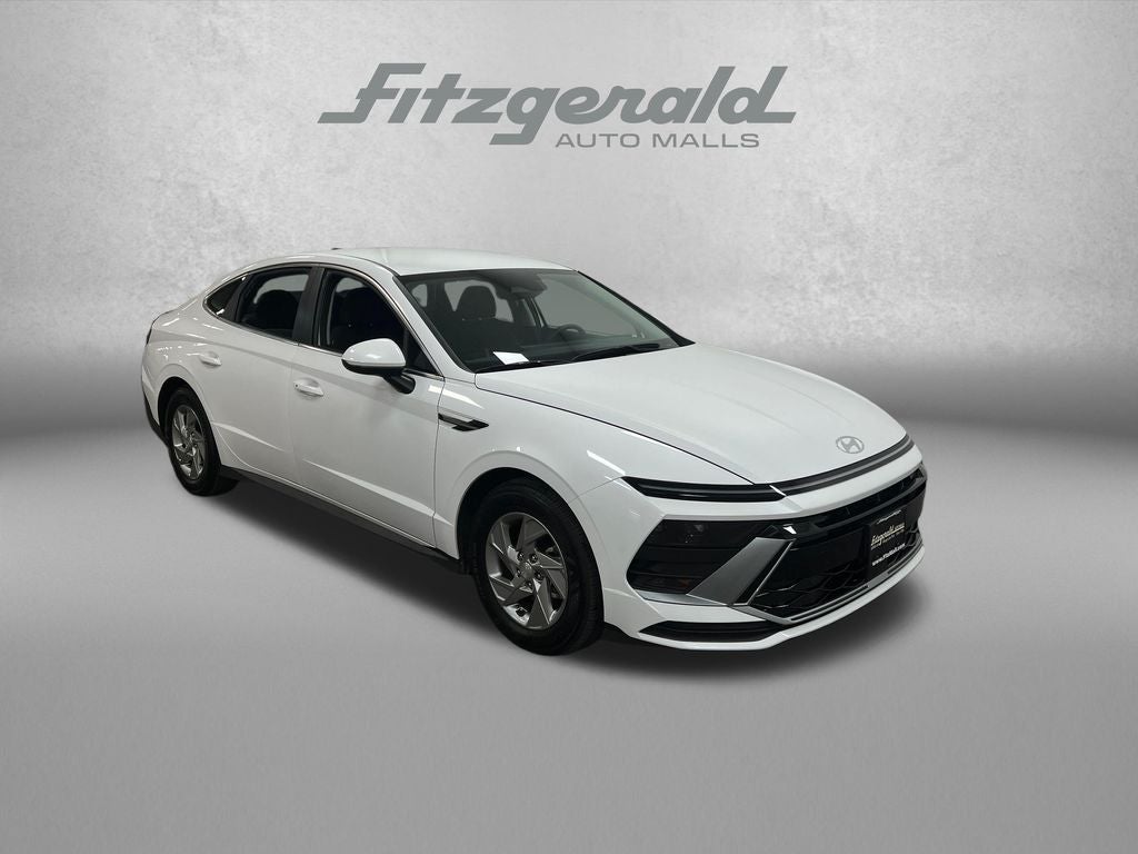 2025 Hyundai SONATA SE