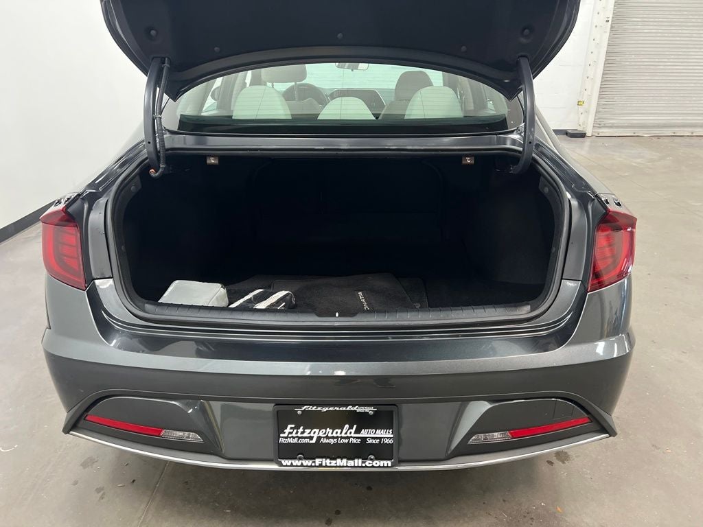 2023 Hyundai SONATA SE