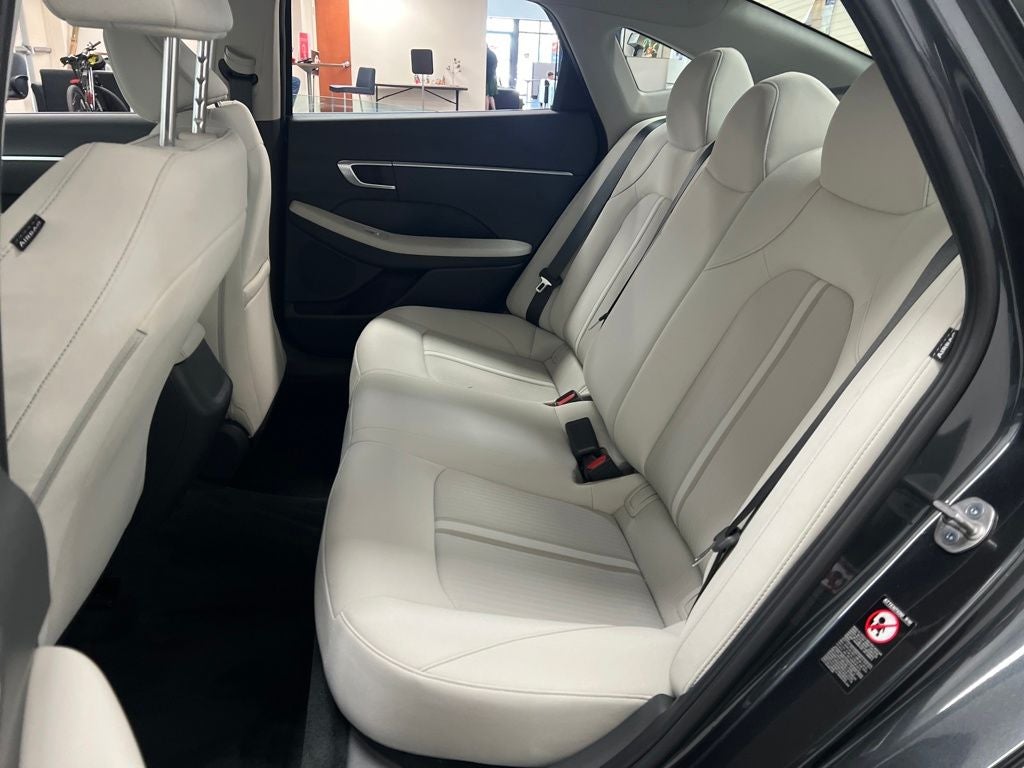 2023 Hyundai SONATA SE